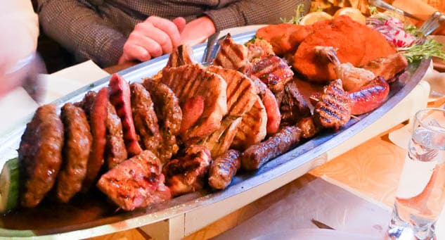 Balkan restaurant Joegoslavie | Foodaholic.nl