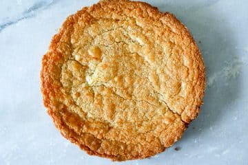 Boterkoek met een bodem van speculaas | Foodaholic.nl